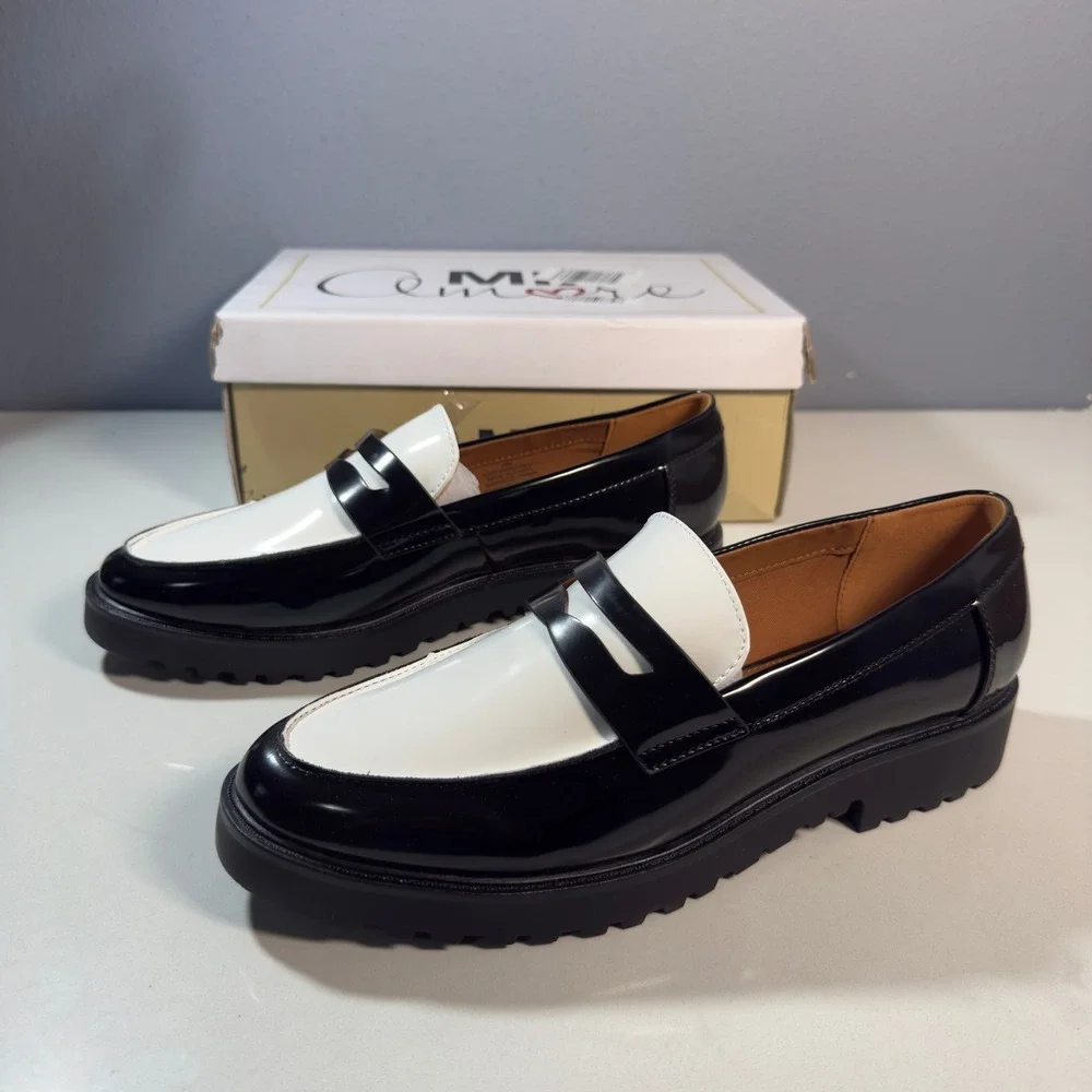 Mia Amore Hali Loafers Womens 10 Black White New Lug Sole Patent Penny Shoe